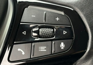 BMW Seria 5 G30-G31 Touring Facelifting 2.0 520d 190KM 2022 BMW Seria 5 xDrive Skora Automat Navi Kamera Head Up FV23 2.0, zdjęcie 23