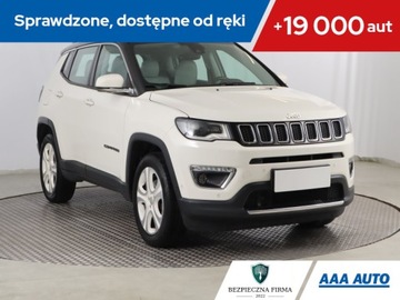 Jeep Compass II SUV 1.4 MultiAir 140KM 2018 Jeep Compass 1.4 MultiAir, Salon Polska
