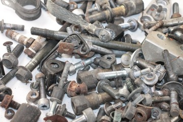 YAMAHA FJR 1300 01-05 ŚRUBY ZESTAW ŚRUB