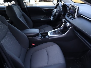 Toyota RAV4 V SUV 2.5 Hybrid Dynamic Force 218KM 2019 Toyota RAV 4 2.5 Hybrid, Salon Polska, Serwis ASO, zdjęcie 8