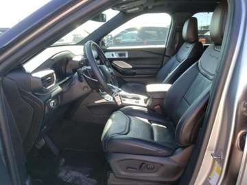 Ford Explorer VI 2021 Ford Explorer 2021, 3.0L, 4x4, PLATINUM, po gradobiciu 3.0 Benzyna 365KM, zdjęcie 7