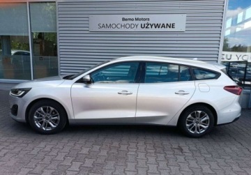 Ford Focus IV Kombi Facelifting 1.0 EcoBoost 125KM 2022 Ford Focus 125KM EcoBoost Titanium SalonPL SerwisASO FV23 Gwarancja 125KM, zdjęcie 3