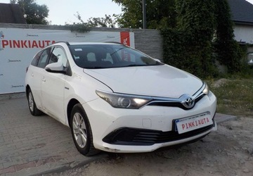 Toyota Auris II 2017 Toyota Auris Okazja 1.8 Hybryda 98KM