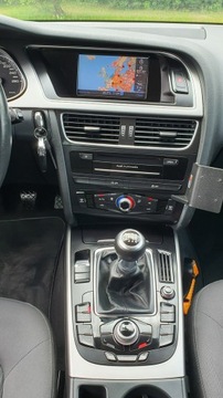 Audi A4 B8 Avant Facelifting 2.0 TDI 112g 136KM 2012 Audi A4 Avant 2.0 TDI 136KM # AVANT # Navi #, zdjęcie 21