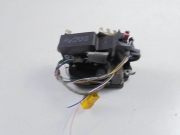 MERCEDES VANEO W414 02-05 ZÁMEK DVEŘE PŘEDNÍ LEVÝ A4147200035 5PIN