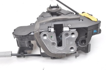 RENAULT CAPTUR II ZÁMEK DVEŘE LEVÝ PŘEDNÍ 805032142R