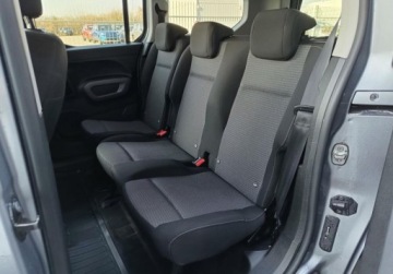 Toyota 2022 Toyota Proace City Verso 1.2 130KM Automat Business Line 7 osobowy 1.2, zdjęcie 24