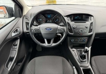 Ford Focus III Sedan Facelifting 1.5 TDCi 95KM 2017 Ford Focus Ford Focus 1.5 TDCi Trend Sport 1.5 Diesel 95KM, zdjęcie 5