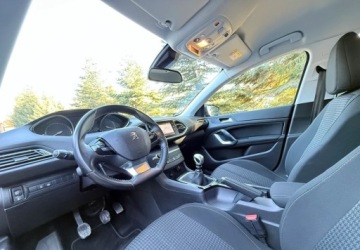 Peugeot 2019 Peugeot 308 Peugeot 308 BlueHDi FAP 130 Stop amp Start Style 1.5 Diesel, zdjęcie 15