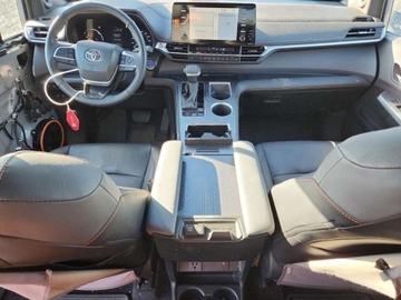 Toyota Sienna III 2024 Toyota Sienna XSE 2024 2.5l 2.5 Hybryda 245KM, zdjęcie 8