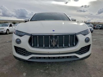 Maserati Levante 2017 Maserati Levante 2017 MASERATI LEVANTE 3.0 Benzyna 424KM, zdjęcie 4