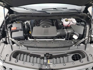 Chevrolet Suburban GMT900 2024 Chevrolet Suburban K1500 Rst 2024 5.3l 5.3 Benzyna 355KM, zdjęcie 6