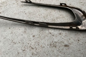 LEVÝ LIŠTA NÁRAZNÍKU PŘEDNÍHO PEUGEOT 2008 II 9802523577 1.2L GASOLINE