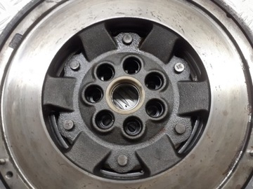 KOLO DVOUHMOTNÉ DVOUHMOTA RENAULT SCENIC II 1.9 DCI