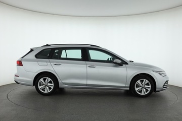 Volkswagen Golf VIII Variant 1.5 TSI 130KM 2022 VW Golf 1.5 TSI, Salon Polska, 1. Właściciel, zdjęcie 5