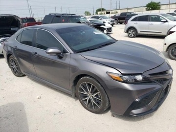 Toyota Camry IX 2023 Toyota Camry 2023, 2.5L, 4x4, SE NIGHT SHADE, po gradobiciu, zdjęcie 3