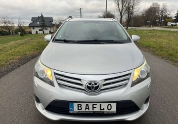 Toyota Avensis III Wagon Facelifting 2015 1.6 Valvematic 132KM 2016 Toyota Avensis 1,6 Benz. 132 KM, Zadbany 1.6 Benzyna 132KM, zdjęcie 5