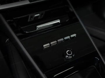 Porsche Cayenne III SUV Facelifting 3.0 353KM 2026 PORSCHE Cayenne Black Edition Suv 3.0 (353KM) 2026, zdjęcie 8