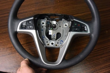 МНОГОФУНКЦИОНАЛЬНОЕ РУЛЕВОЕ КОЛЕСО HYUNDAI I20