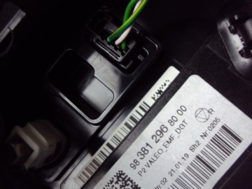 ЭКРАН ДИСПЛЕЙ PEUGEOT 208 II 2019-