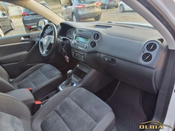 Volkswagen Tiguan I SUV Facelifting 2.0 TSI 180KM 2011 Volkswagen Tiguan Automat 4x4 Hak Panorama I Wlasciciel 2.0 Benzyna 180KM, zdjęcie 24