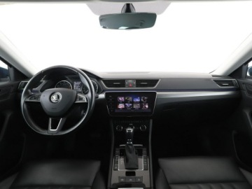 Skoda Superb III Kombi 2.0 TSI 280KM 2017 Škoda Superb Skoda Superb 4x4 DSG navi klima auto, zdjęcie 14