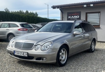 Mercedes Klasa E W211 Kombi S211 3.0 V6 (280 CDI) 190KM 2006 Mercedes-Benz Klasa E 2006r. 3.0 Diesel 190KM, zdjęcie 1