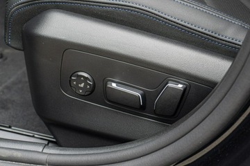 BMW Seria 5 G90-91 Sedan Plug-In 3.0 50e 489KM 2025 BMW 550 xDrive Sedan Dostępny od ręki!, zdjęcie 11