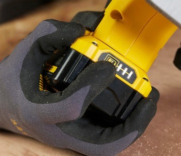 STANLEY SFMCS500M2K Пила циркулярная 18В 165мм аккумулятор