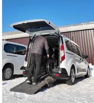 Ford Transit Connect III 2020 Transit Connect samochód do przewozu osoby z niepełnosprawnością na wózku, zdjęcie 1