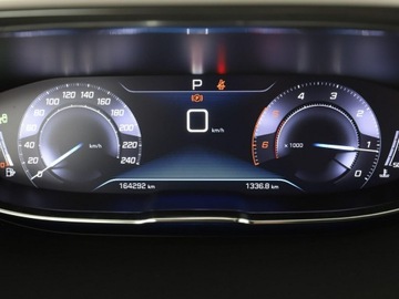 Peugeot 5008 II Crossover 2.0 BlueHDI 180KM 2019 Peugeot 5008 GT 180KM Automat Navi Kamera cofania, zdjęcie 21