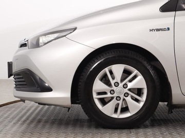 Toyota Auris II Hatchback 5d Facelifting 1.8 Hybrid 136KM 2016 Toyota Auris Hybrid, Salon Polska, Automat, Klima, zdjęcie 14