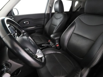 Kia Soul II 1.6 GDI 132KM 2016 Kia Soul skóra navi klima auto kamera i czujniki, zdjęcie 12