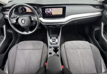 Skoda Octavia IV Kombi 2.0 TDI 150KM 2022 Skoda Octavia 2.0TDI 150KM Style DSG Matrix HAK Virtual Kessy 4Podgrzew.Fo, zdjęcie 16