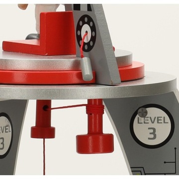 ДЕРЕВЯННАЯ РАКЕТА КОСМИЧЕСКИЙ КОРАБЛЬ ДОМ КОСМИЧЕСКИЙ КОСМОНАВТ