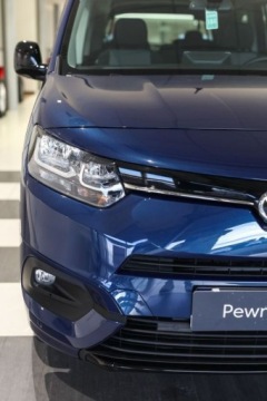 Toyota 2023 Toyota Proace City Verso City Verso Long 1.5 D-4D Family Aut. 1.5 Diesel, zdjęcie 9