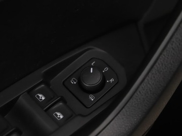 Skoda Kodiaq I SUV Facelifting 2.0 TDI SCR 150KM 2023 Skoda Kodiaq Ambition ! Czujniki Parkowania ! Temp, zdjęcie 22