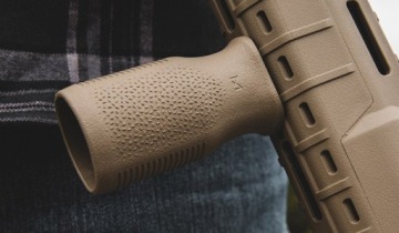 Увеличенная сцепление Magpul Moe K2-xl для AR-15 / M4 Mag1165-FDE