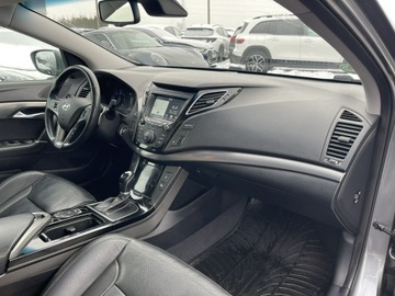 Hyundai i40 Kombi Facelifting 1.7 CRDi 141KM 2018 Hyundai i40 Premium Skóra Panorama Pamięć, zdjęcie 9