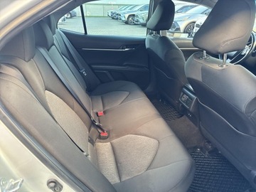 Toyota Camry IX Sedan 2.5 Hybrid Dynamic Force 218KM 2019 Toyota Camry 2.5 Hybrid Comfort CVT 2.5 Hybrid Com, zdjęcie 7
