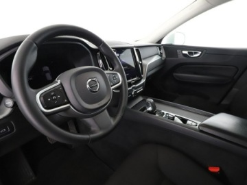 Volvo XC60 II 2022 Volvo XC 60 FV-23% automat Navi Kamera cofania, zdjęcie 13