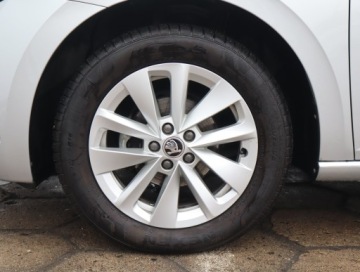 Skoda Scala Hatchback Facelifting 1.0 TSI 95KM 2024 Skoda Scala 1.0 TSI, Salon Polska, 1. Właściciel, zdjęcie 13