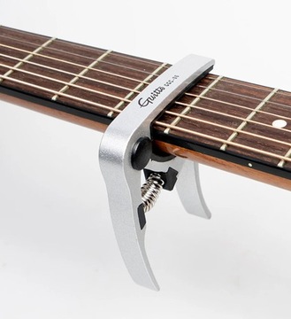 Гитарный каподастр Guitto GGC-06 SL СЕРЕБРЯНАЯ гитара. акустические и электрические