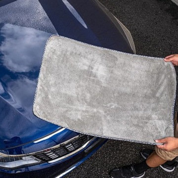 Chemical Guys Woolly Mammoth Dryer Towel 880 г/м2 — большое сушильное полотенце