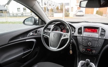 Opel Insignia I Sports Tourer 2.0 CDTI ECOTEC 160KM 2010 Opel Insignia 2.0CDTI 160KM Skora Pdc Alu Gwarancjia 2.0 Diesel 160KM, zdjęcie 22