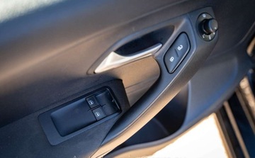 Volkswagen Polo V Hatchback 5d 1.2 TDI-CR DPF 75KM 2013 Volkswagen Polo Volkswagen Polo V 1.2 TDI BLUEMOTION 75KM 1.2 Diesel 75KM, zdjęcie 21