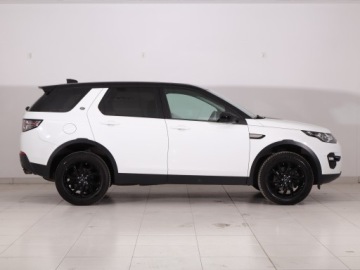 Land Rover Discovery Sport SUV 2.0 Si4 240KM 2018 Land Rover Discovery Sport Si4, Salon Polska, zdjęcie 5