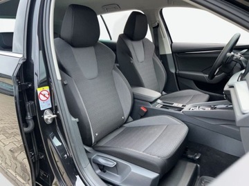 Skoda Octavia IV Liftback 1.5 TSI EVO 150KM 2024 Skoda Octavia 1.5eTSI 150KM Selection SerwisASO SalonPL Virtual Tempo Led, zdjęcie 13