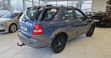 Kia Sorento I 2.5 CRDi 140KM 2004 Kia Sorento 2.5 CRDI 140KM 4x4 Skorzana tapicerka Hak 2.5 Diesel 140KM, zdjęcie 5