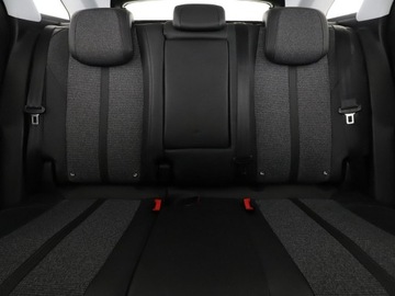 Peugeot 3008 II Crossover 1.2 PureTech 130KM 2017 Peugeot 3008 FV23% Allure automat navi virutal, zdjęcie 17